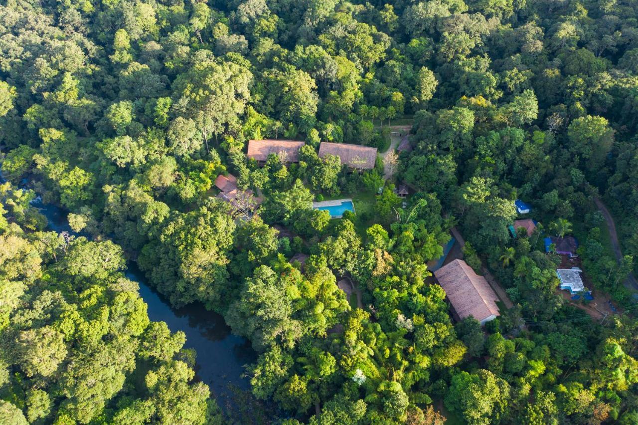 Klov Resort & Spa Wayanad Bagian luar foto
